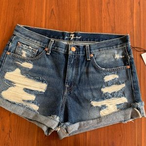 NWT 7 For All Mankind Jean Shorts Size 30